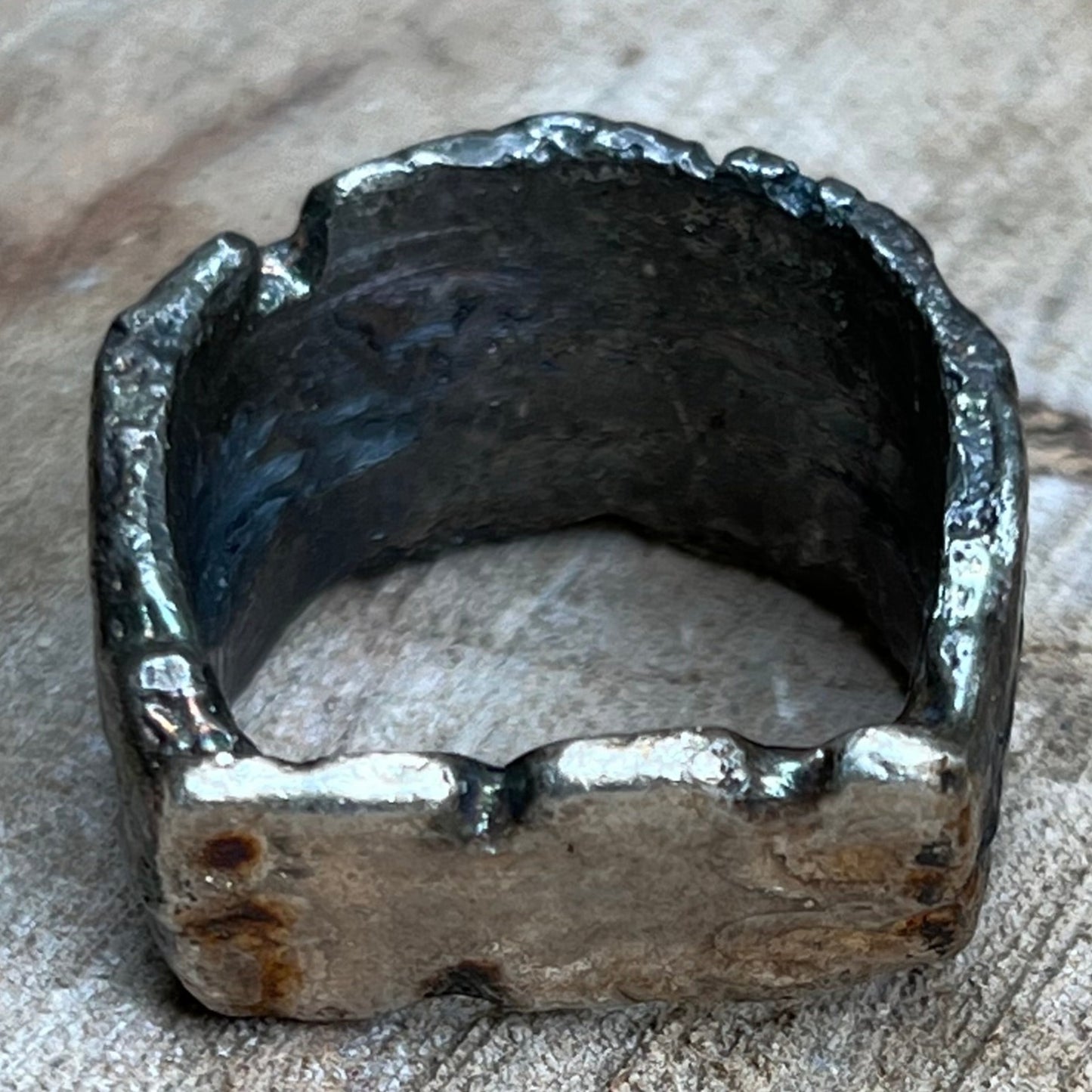 Anillo HIERRO