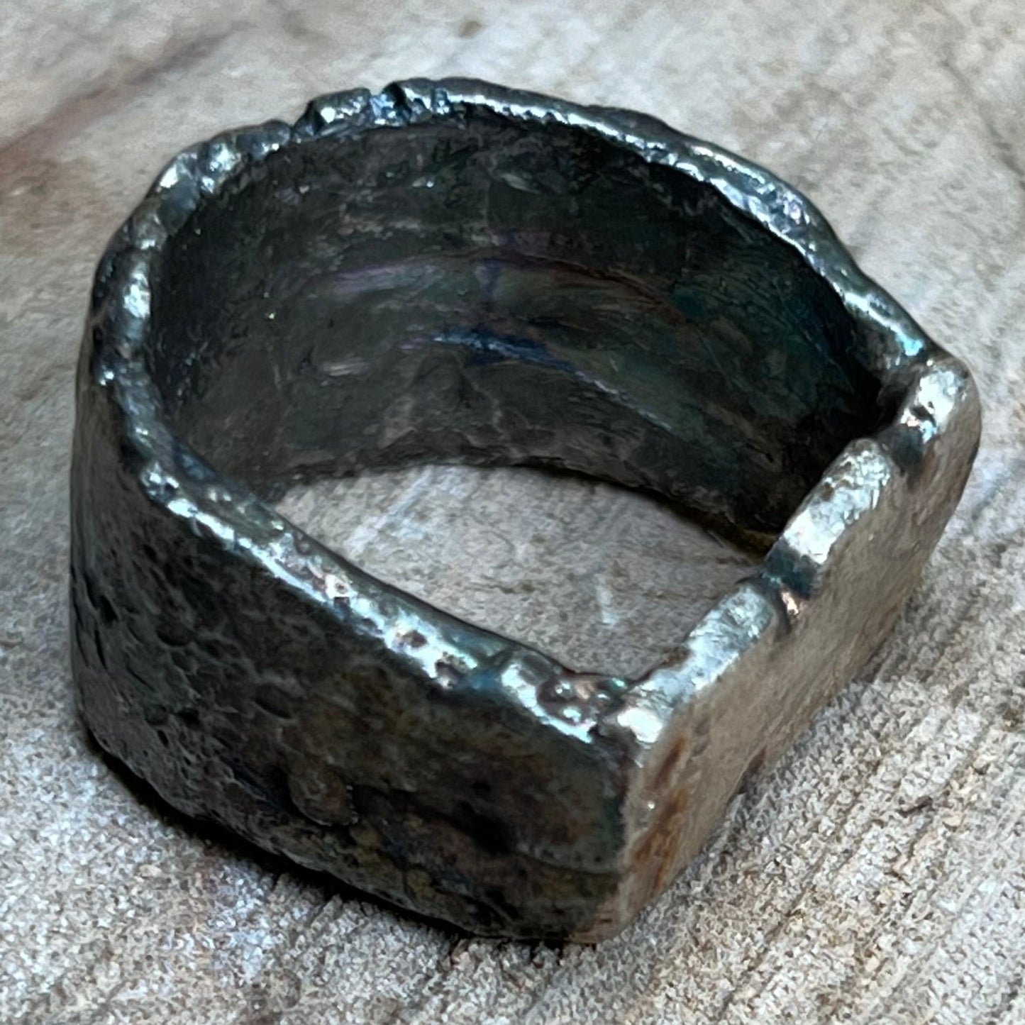 Anillo HIERRO