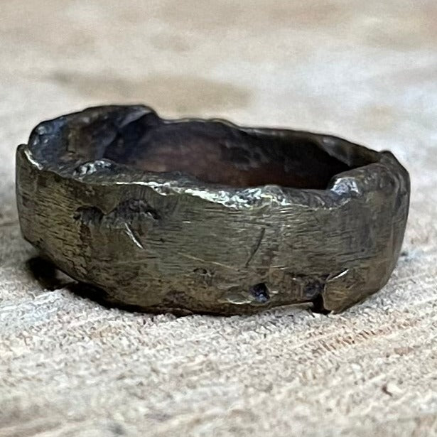Anillo (bronce)