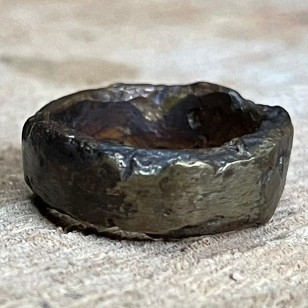Anillo (bronce)