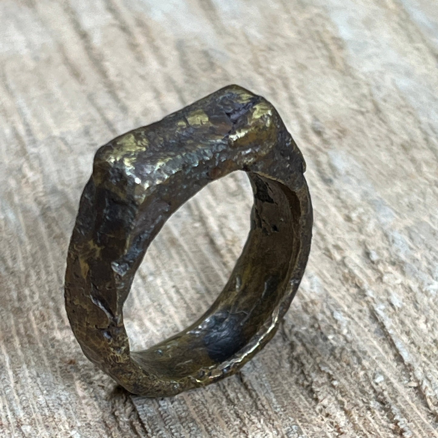 Anillo CARBON CH. (bronce)