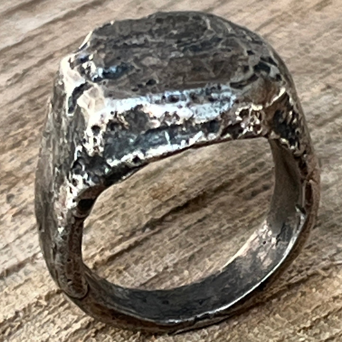 Anillo FUNDACIÓN